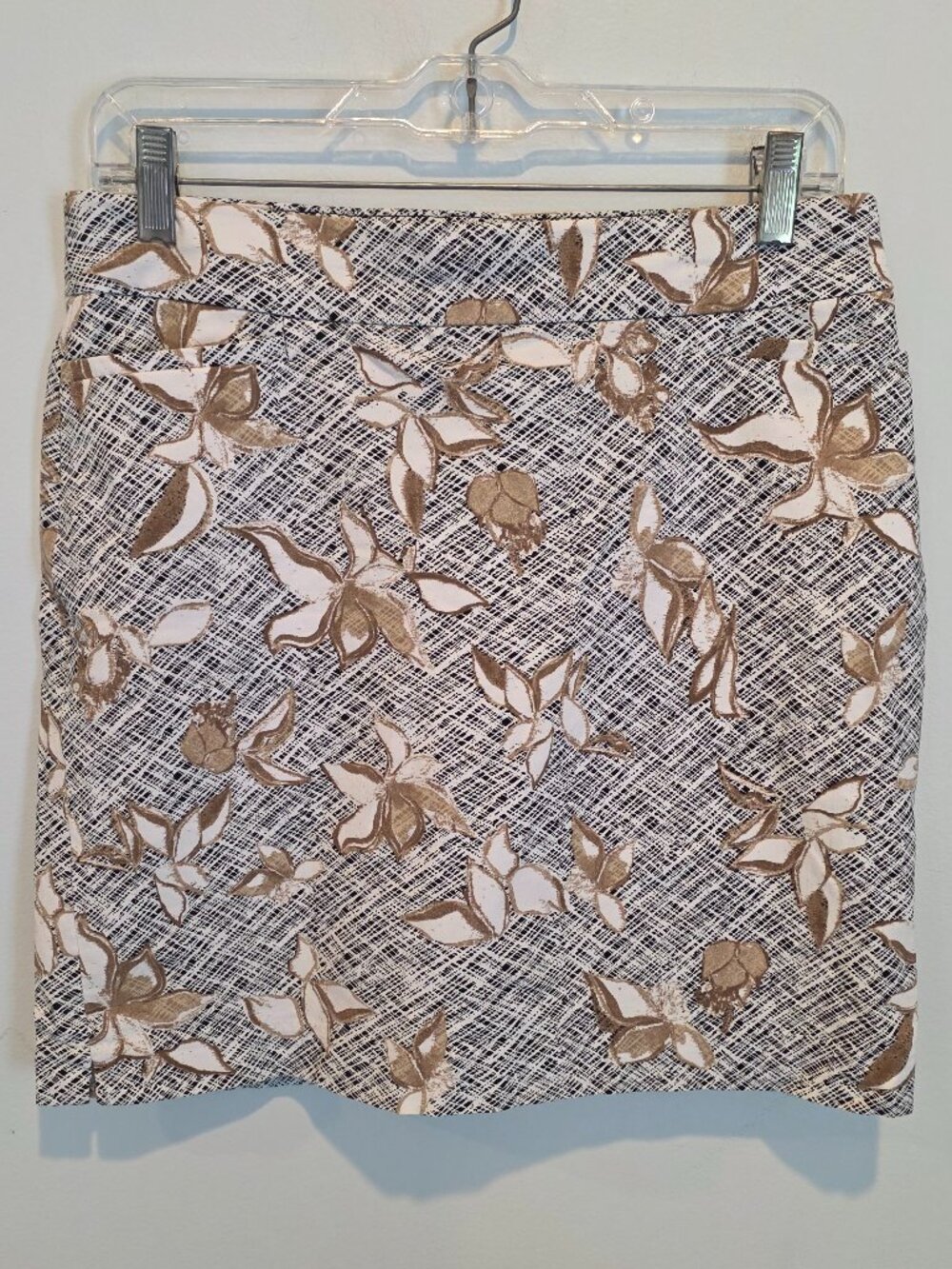 Chico's Skort, Chico's size 0.5 (Misses 6), Like New